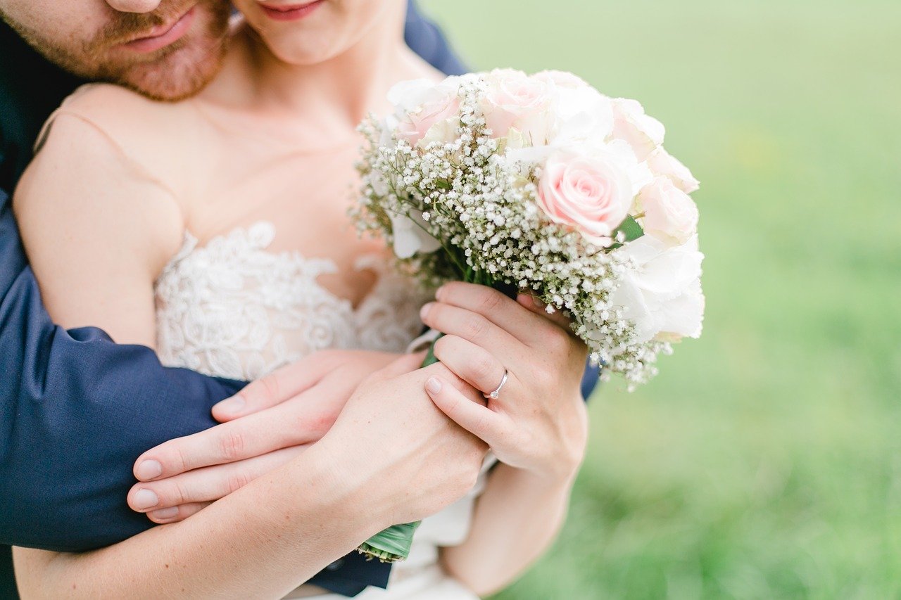 私は中学生の時の同級生と復縁して結婚しました みんなの恋愛体験 お悩みブログ